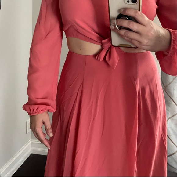 YUMI KIM ORIGINAL - never worn out
Open heart dress in saffron color - Picture 3 of 4